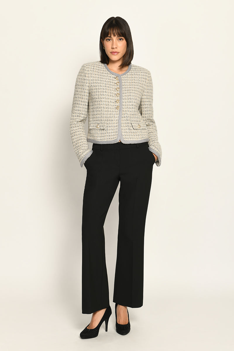 Short bouclé jacket in grey