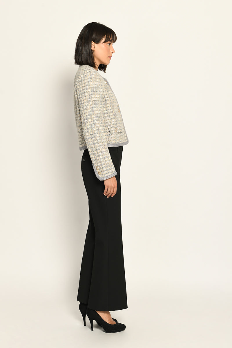 Short bouclé jacket in grey