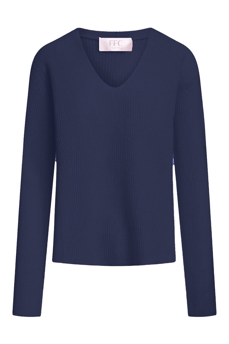 V-neck sweater with ruffles