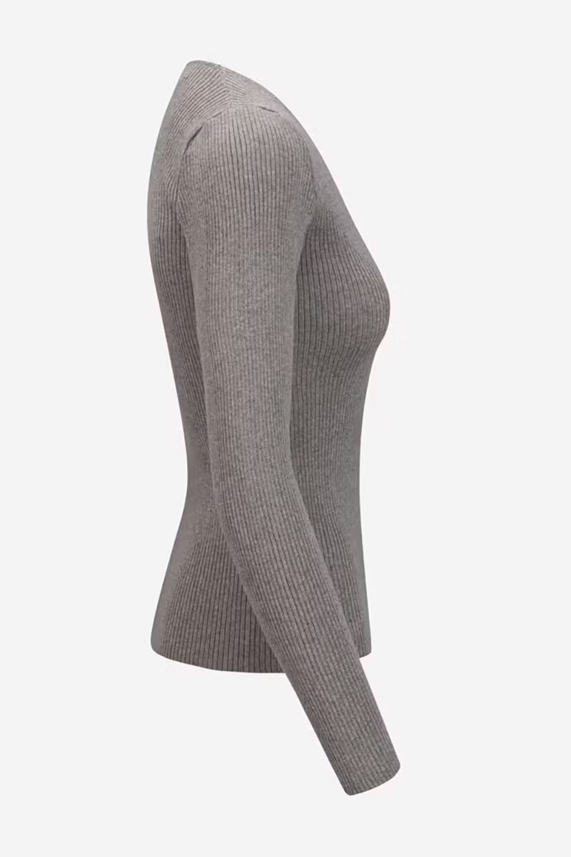 Karolina V-Neck, Knit