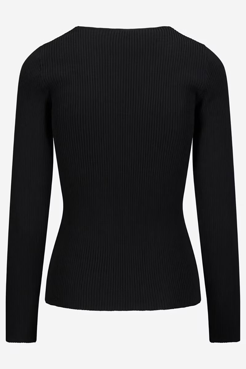 Karolina V-Neck, Knit