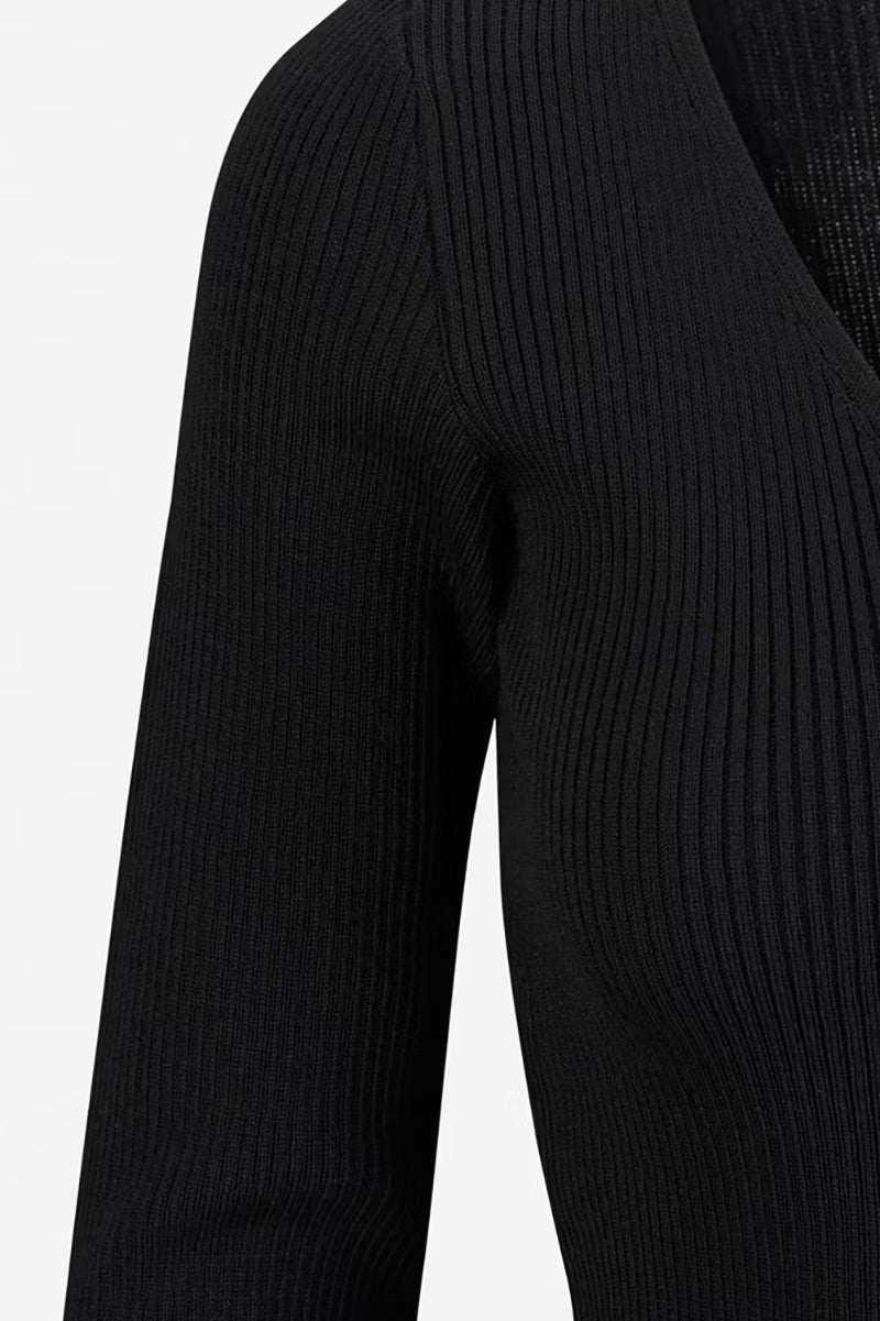 Karolina V-Neck, Knit