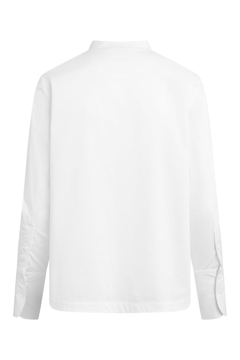 Shirt with round hem