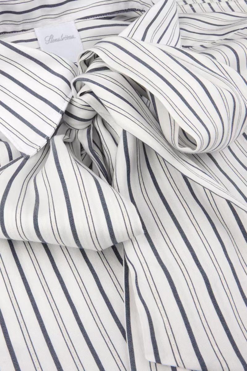 Meja Shirt