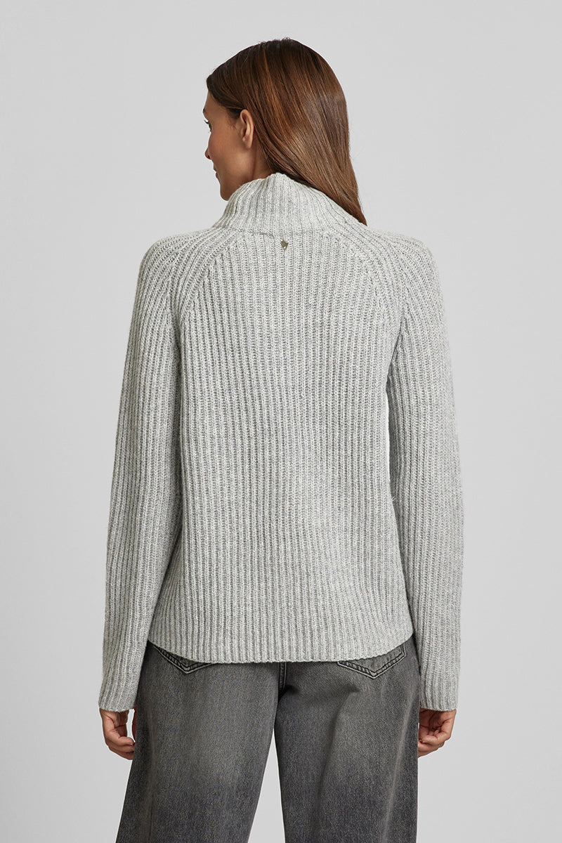 MMThyra Highneck Knit