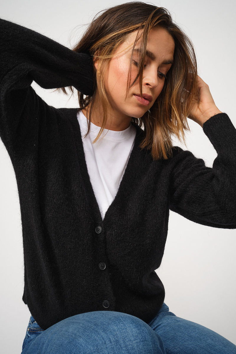 MMThora V-Neck Knit Cardigan