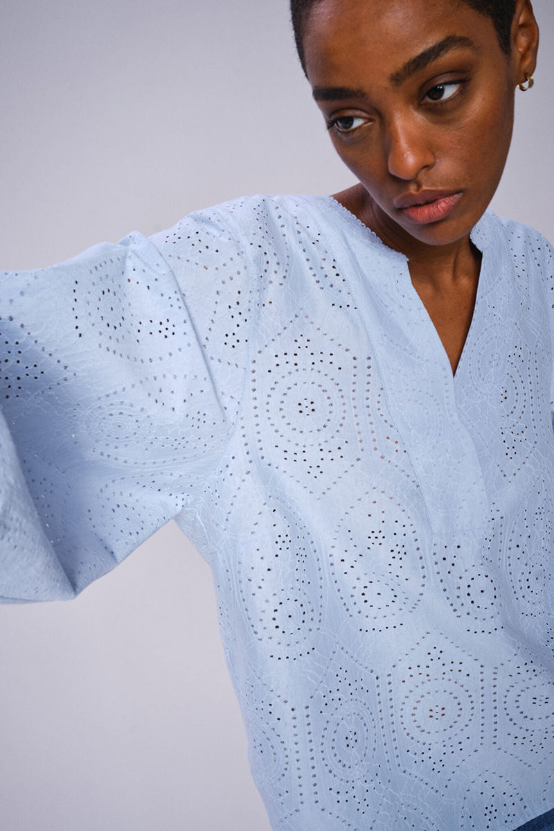 MMYen Sina Lace Blouse