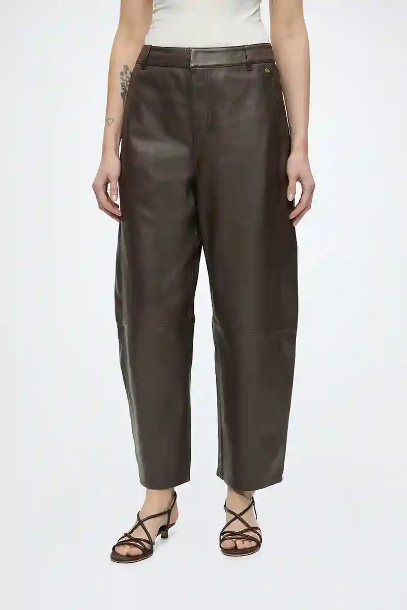 MMBarrel Leather Pant