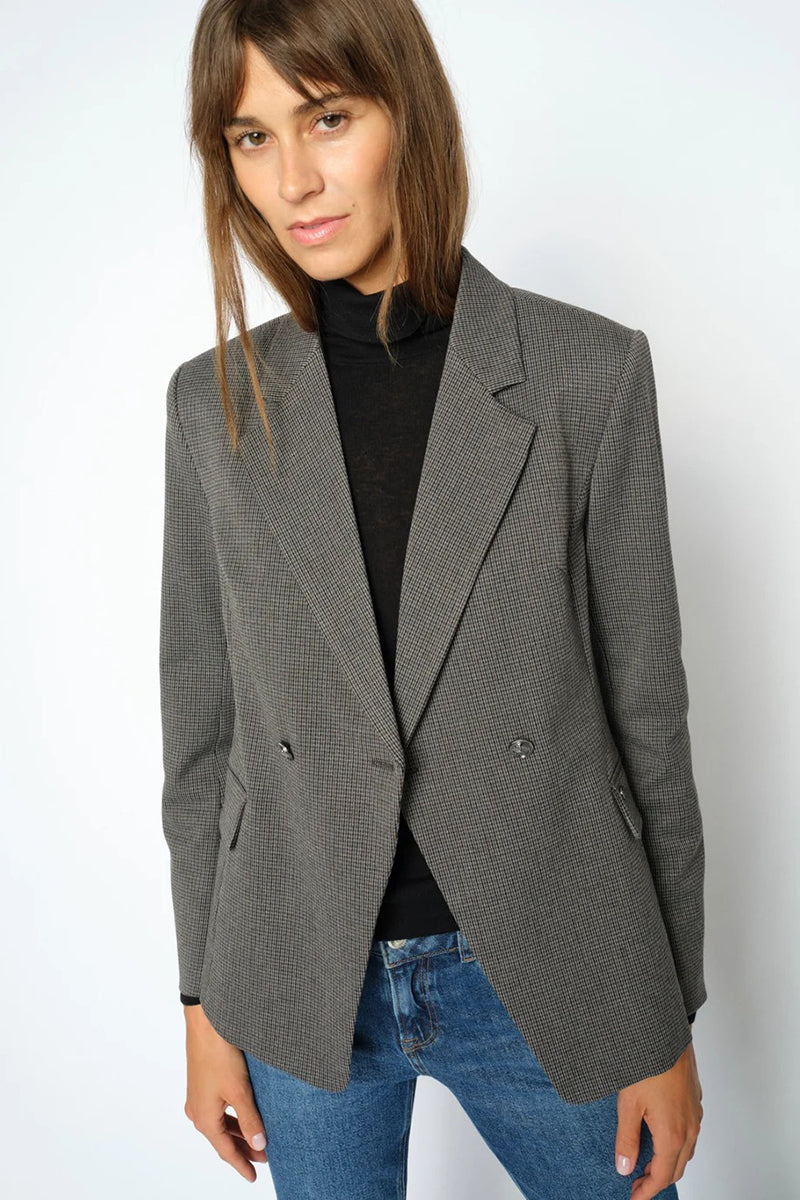 MMBethie Case Blazer