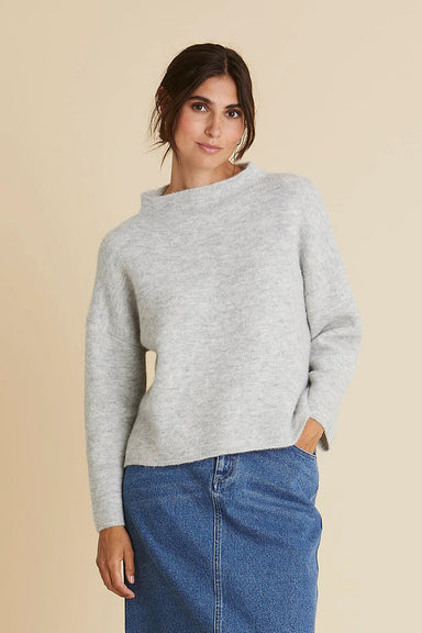 Svera knit sweater
