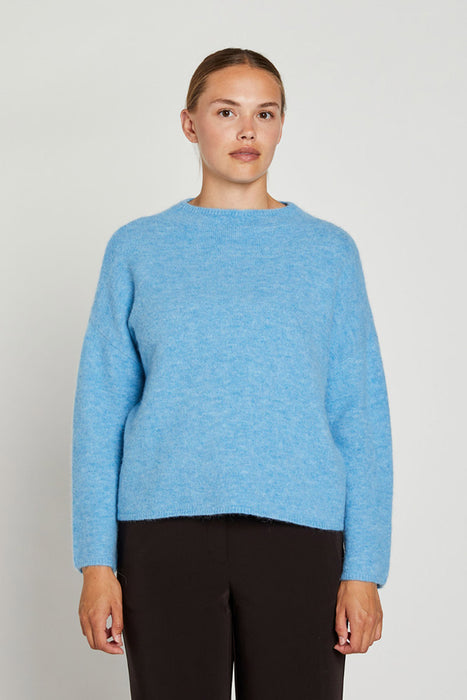 Svera knit sweater