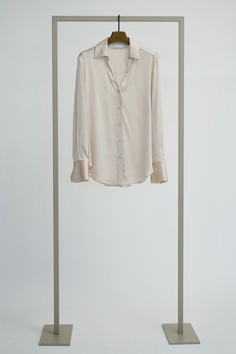 Blouse with button placket