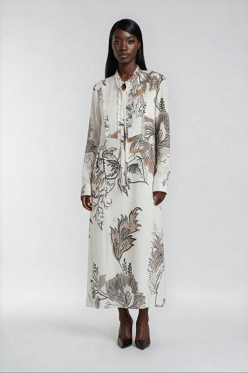 Chiffon dress with ruffled collar