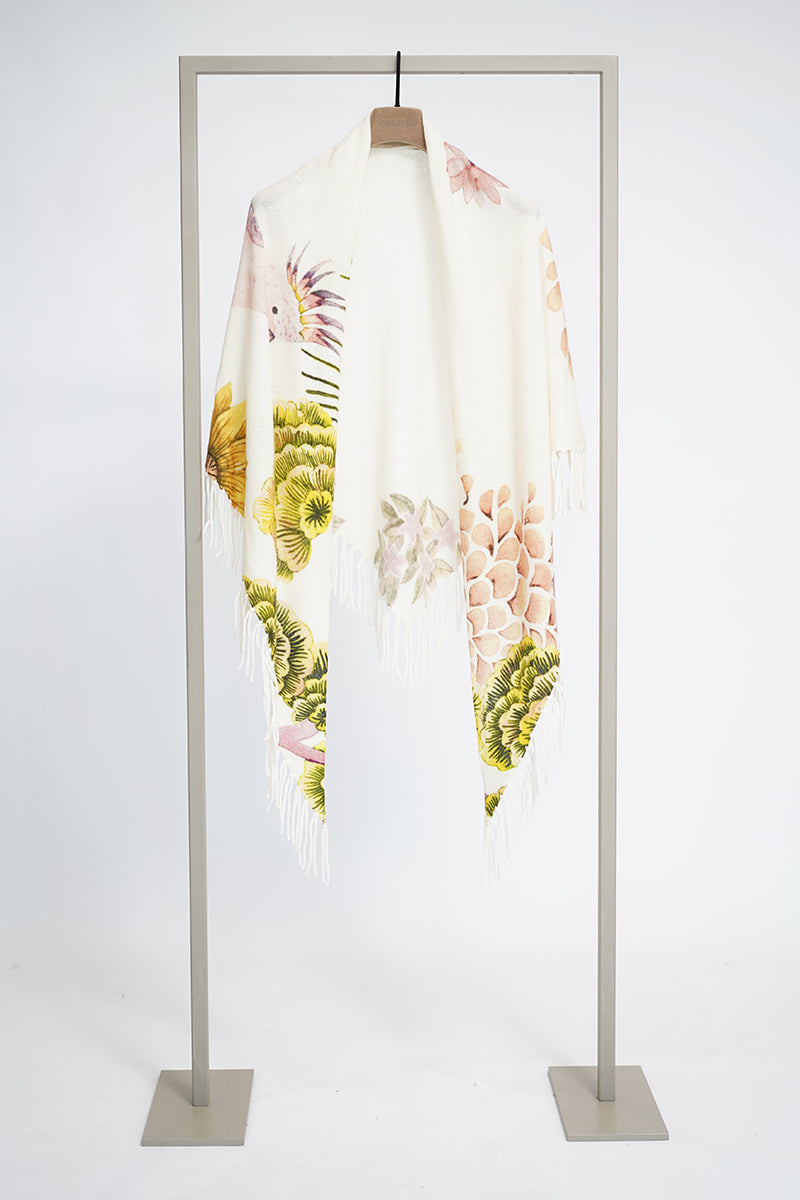 Triangle scarf