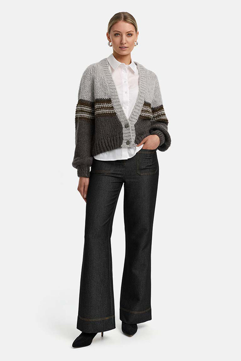 Cardigan with glitter yarn