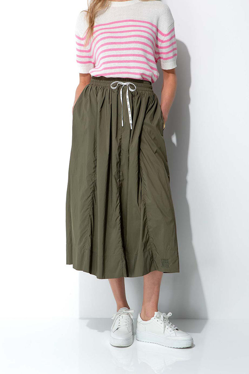 Skirt in nylon taffeta