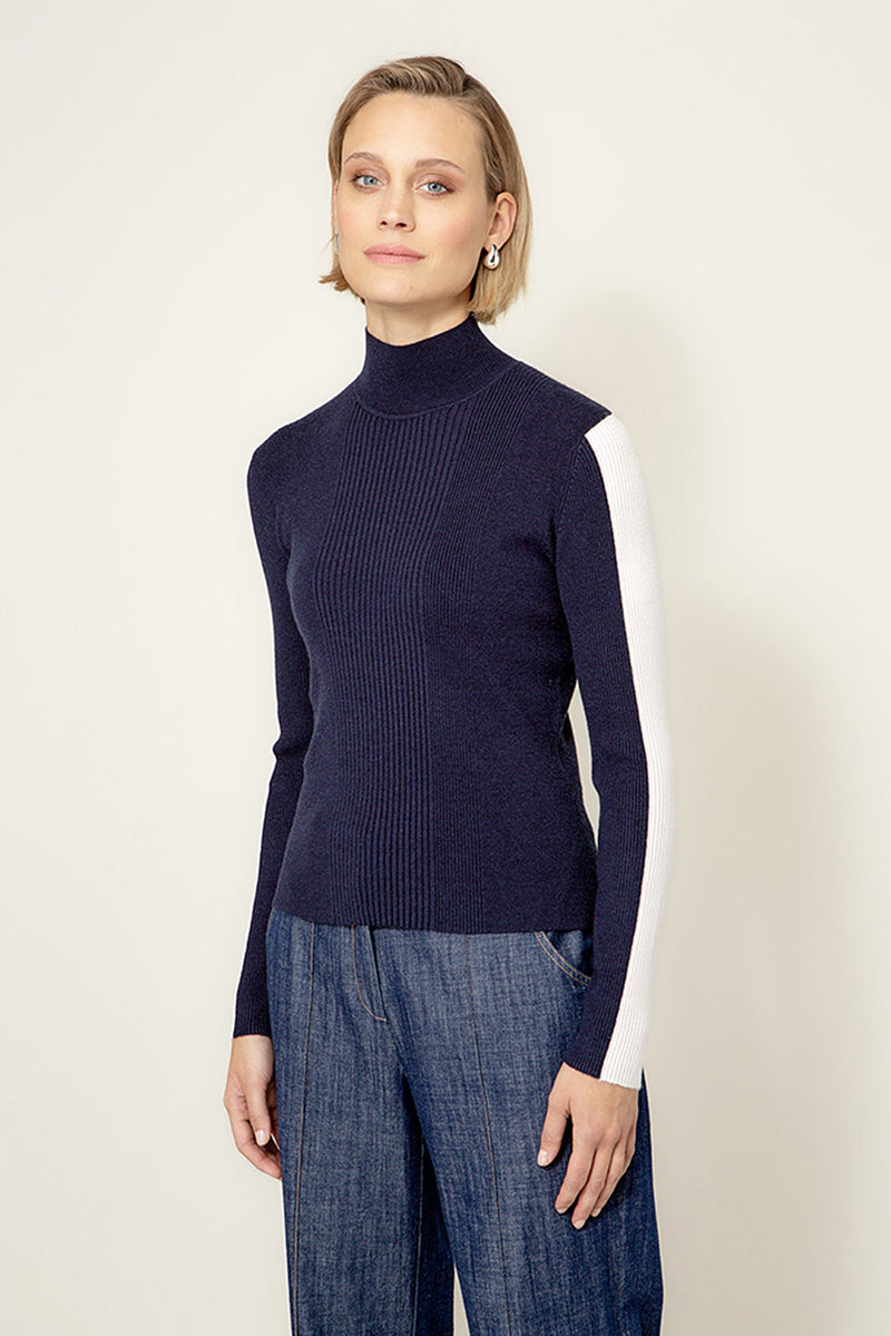 Knit shirt in a viscose blend