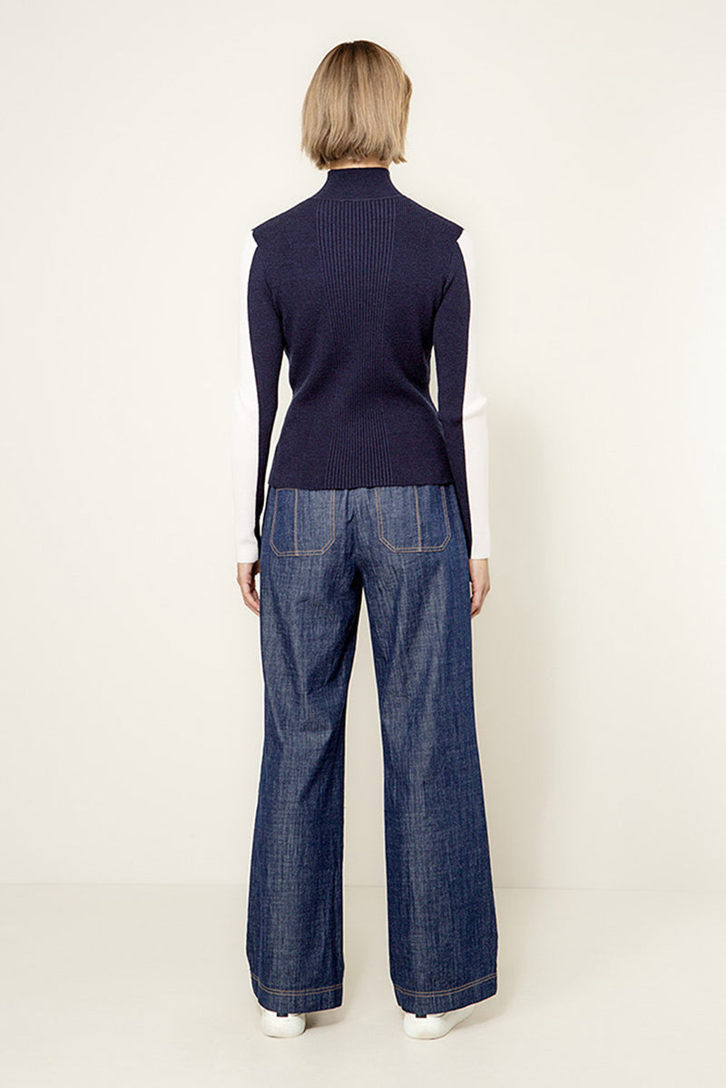 Knit shirt in a viscose blend