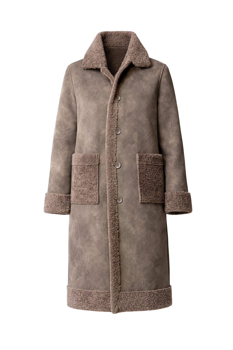 Coat in faux fur