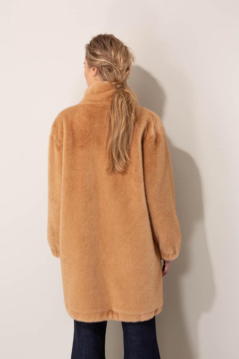 Jacket in faux fur