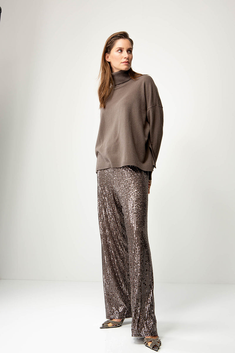Pants in pailette