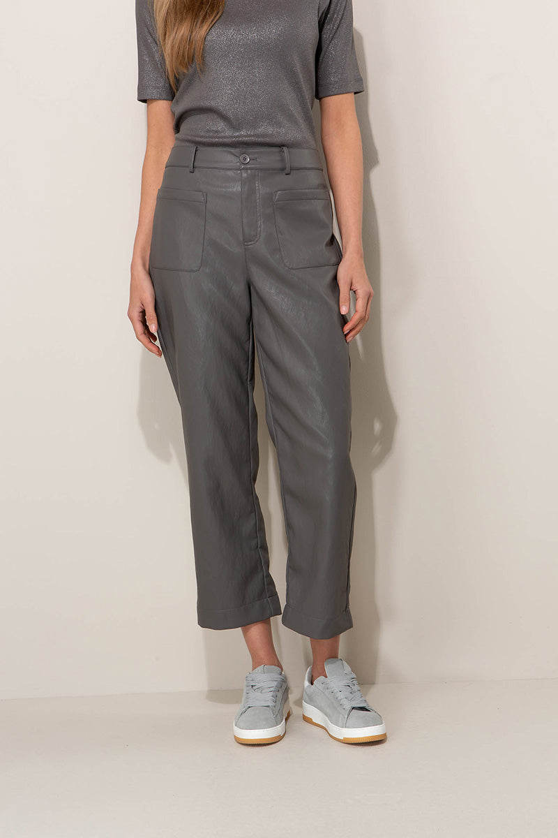 Pants in vegan leather
