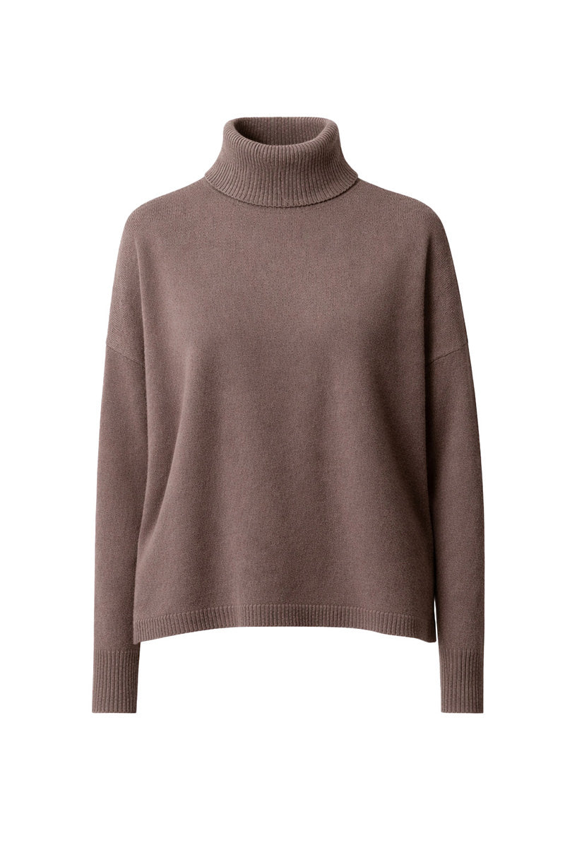 Turtleneck pullover in merino wool