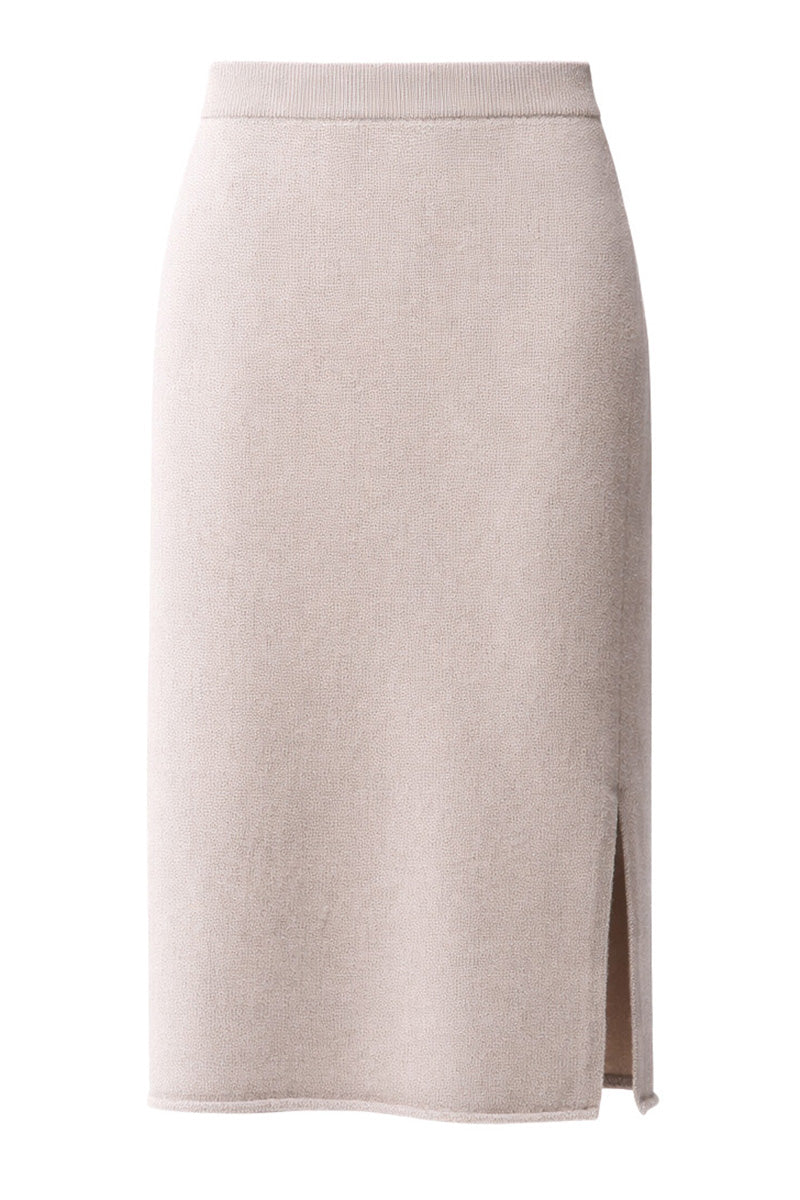 Knitted skirt with slit in merino wool