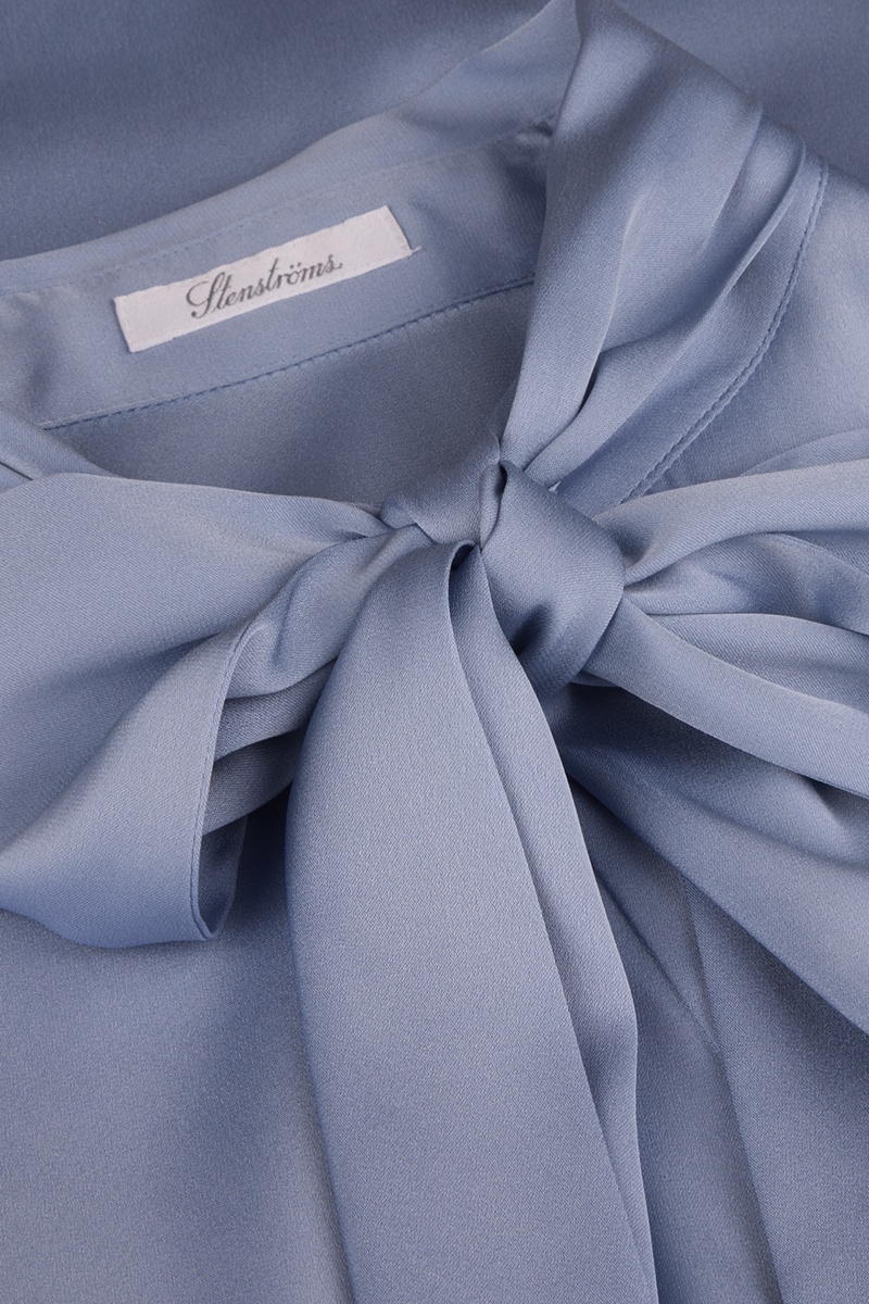 Selma Blouse, Bowtie Flyfront