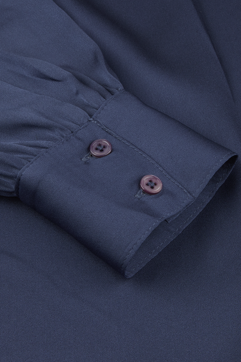 Inez blouse, open v-neck