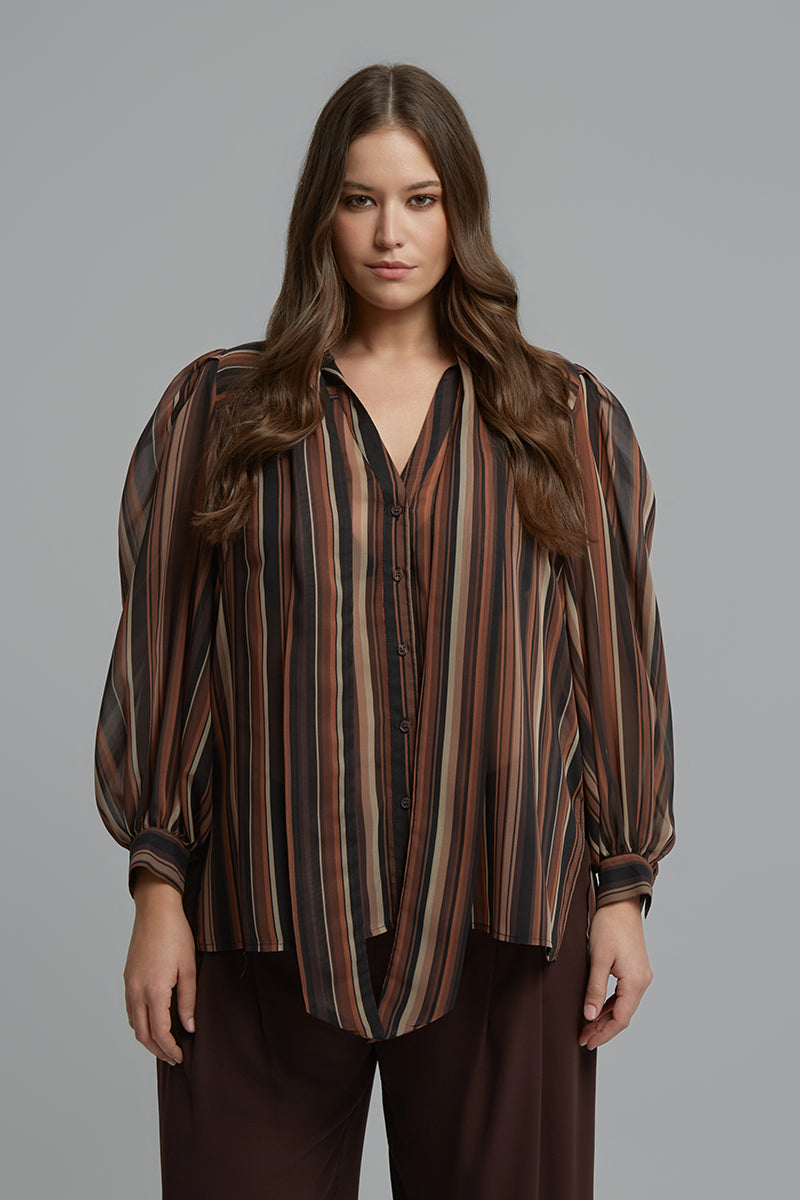 Blouse in stripes