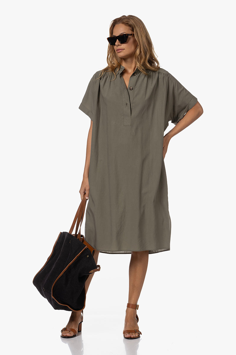 Shirt dress