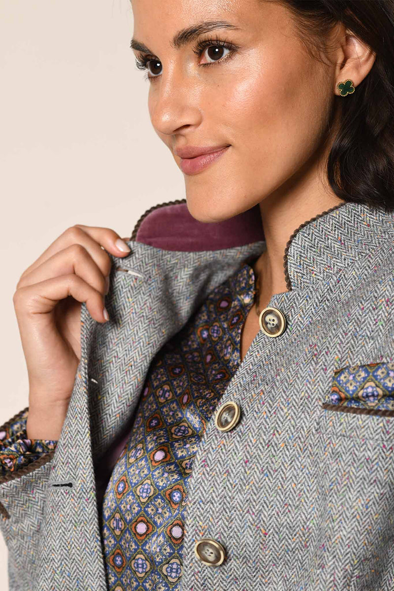 Wool jacket in herringbone pattern