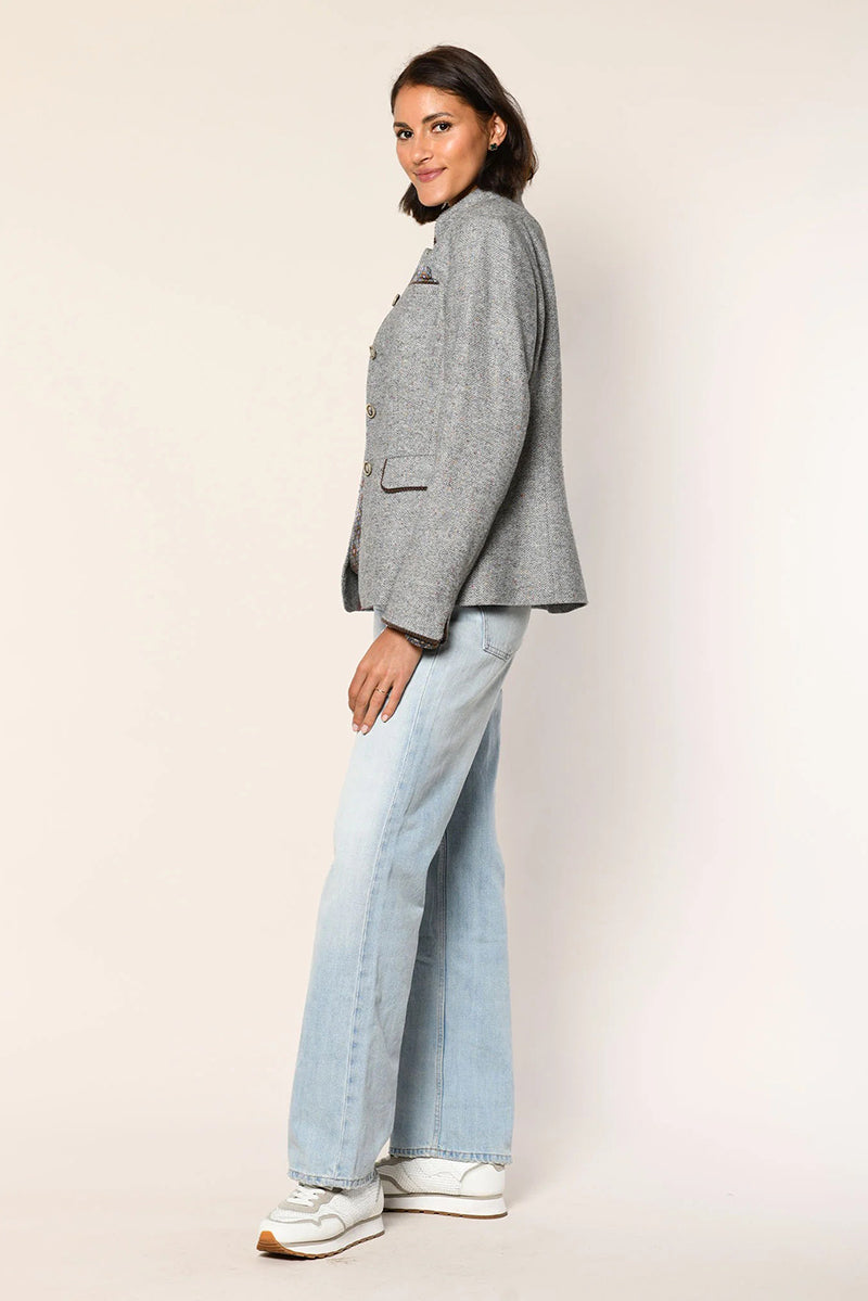Wool jacket in herringbone pattern