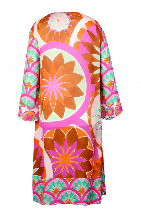Knee-length tunic dress with all-over pattern