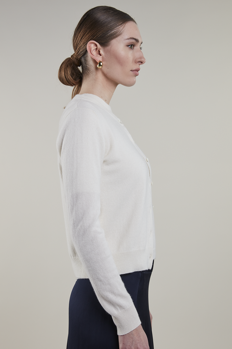 Judith Cardigan, Knit
