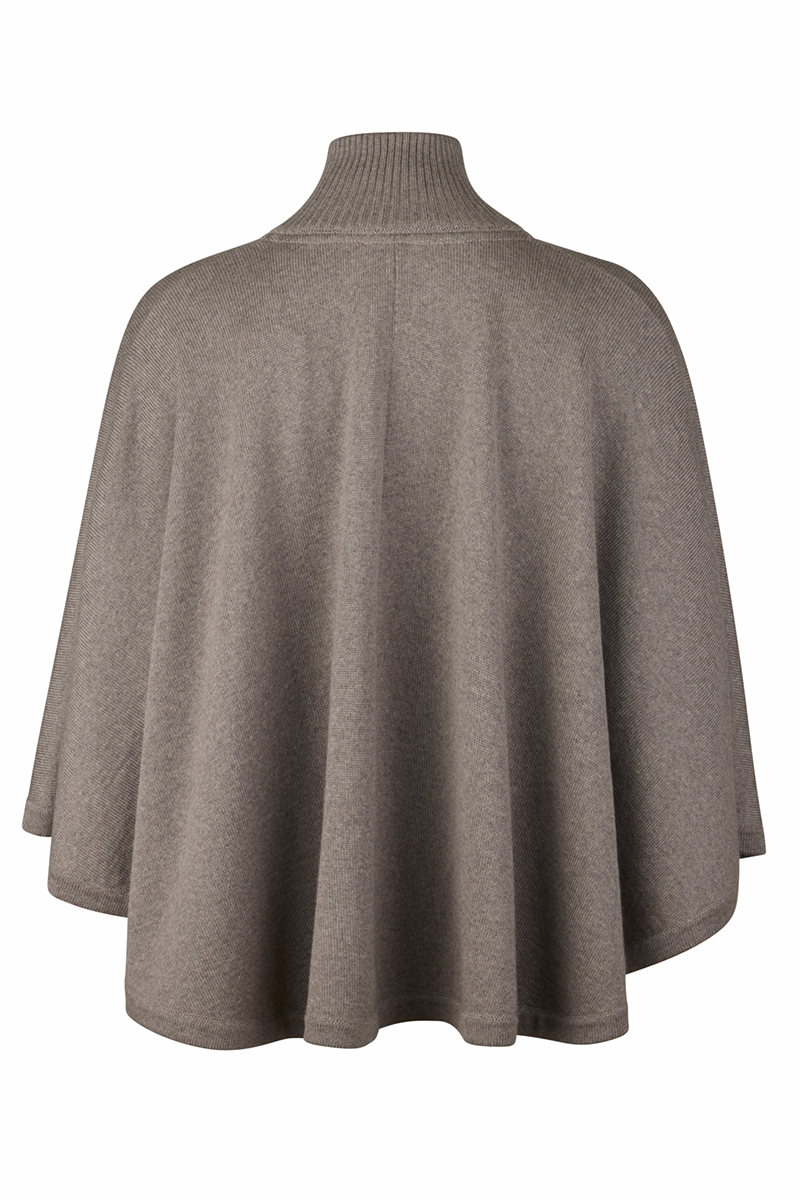 Kylie Cape, Knit