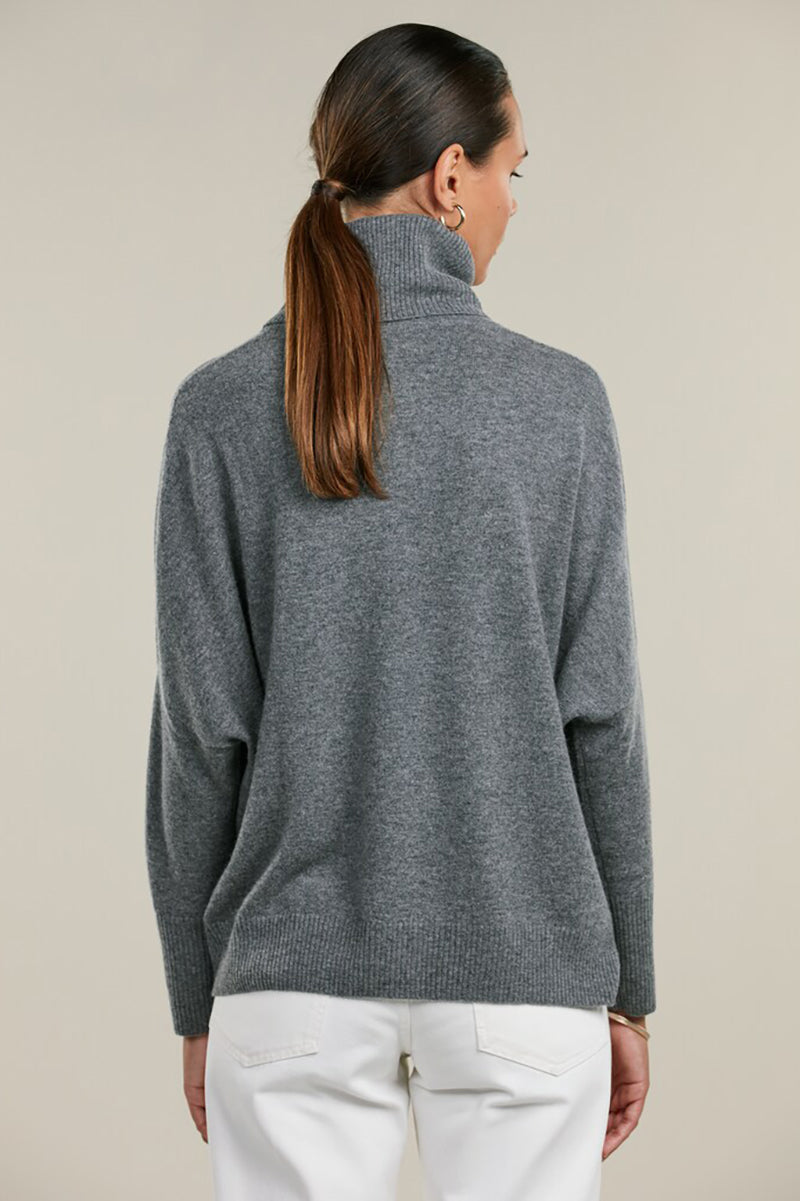 Kira with hight collar, knit