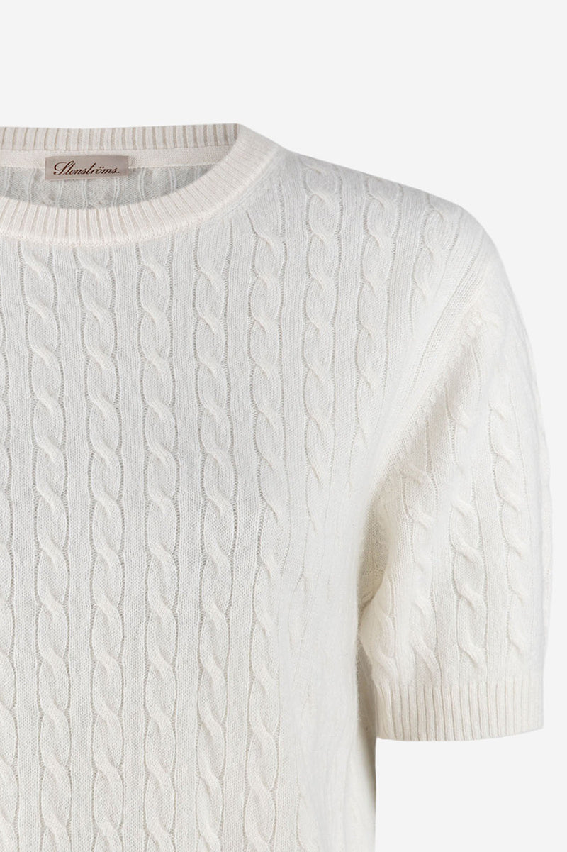 Lova knit sweater