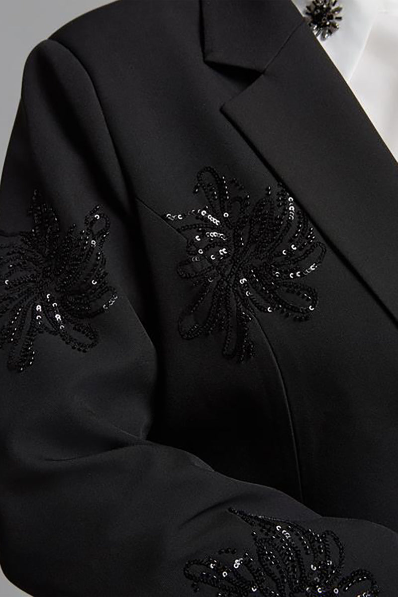 Embroidered elegance blazer