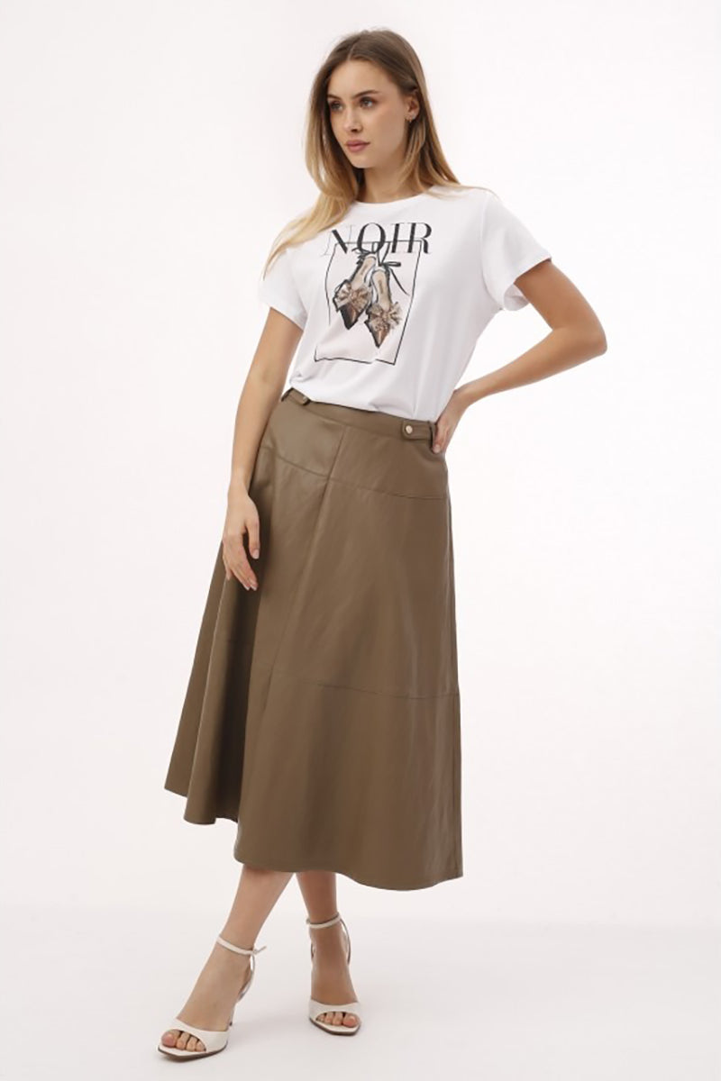 Skirt in vegan leather