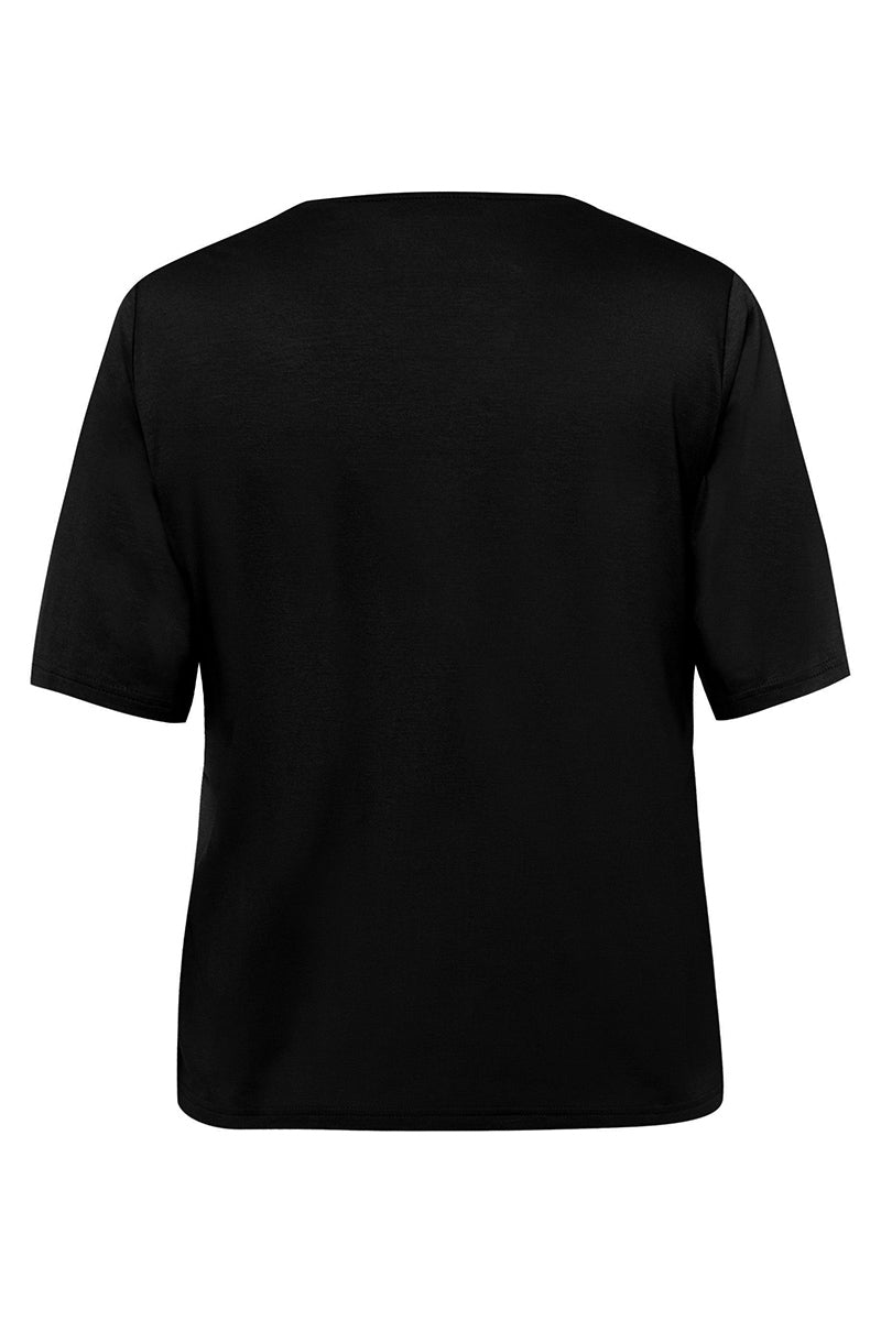 Short-sleeved shirt made of soft jersey