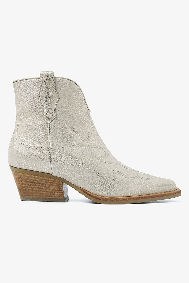 Do Olivia ancle boots