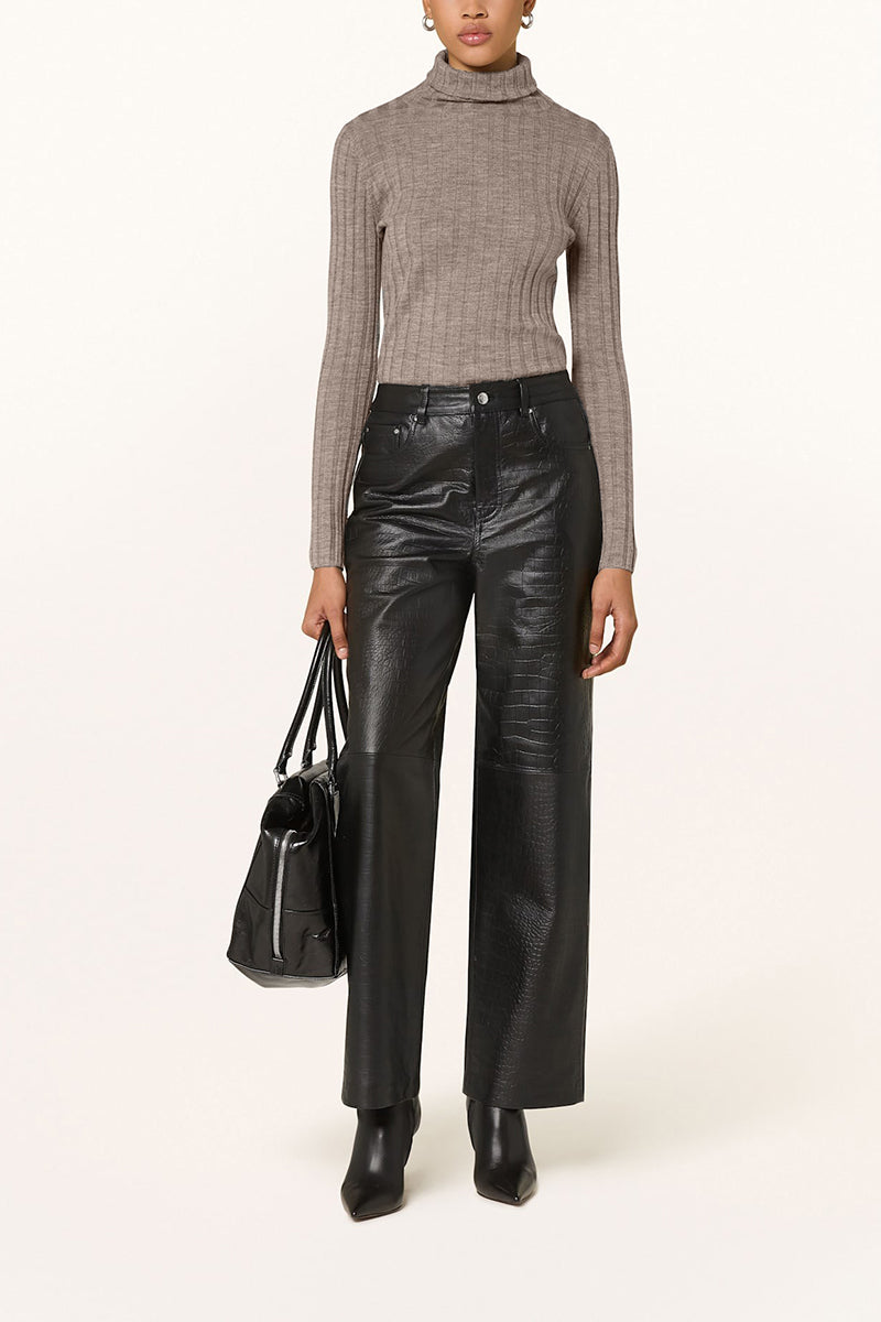 Merino turtleneck shirt