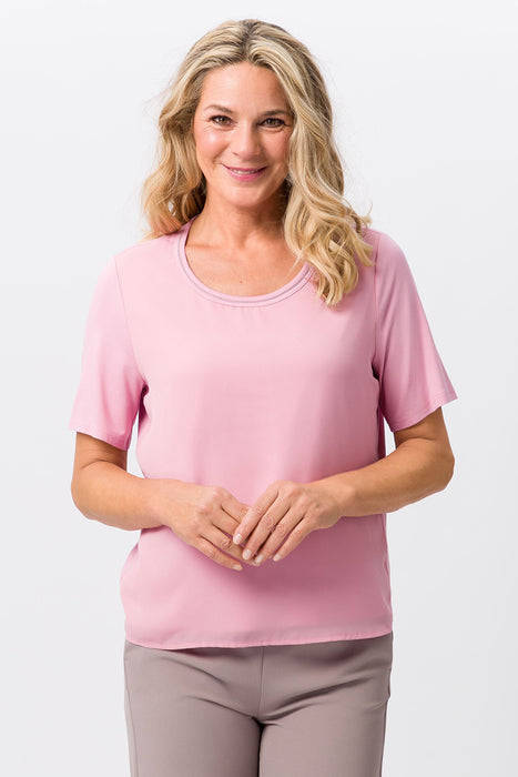 Blouse shirt with double-piped neckline