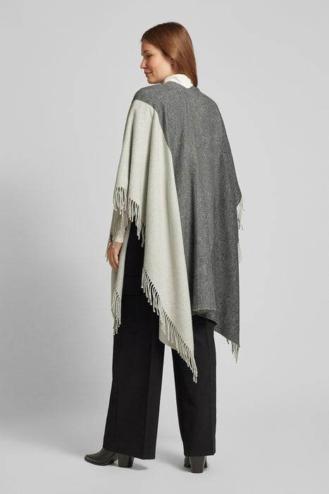 Cape with fringes