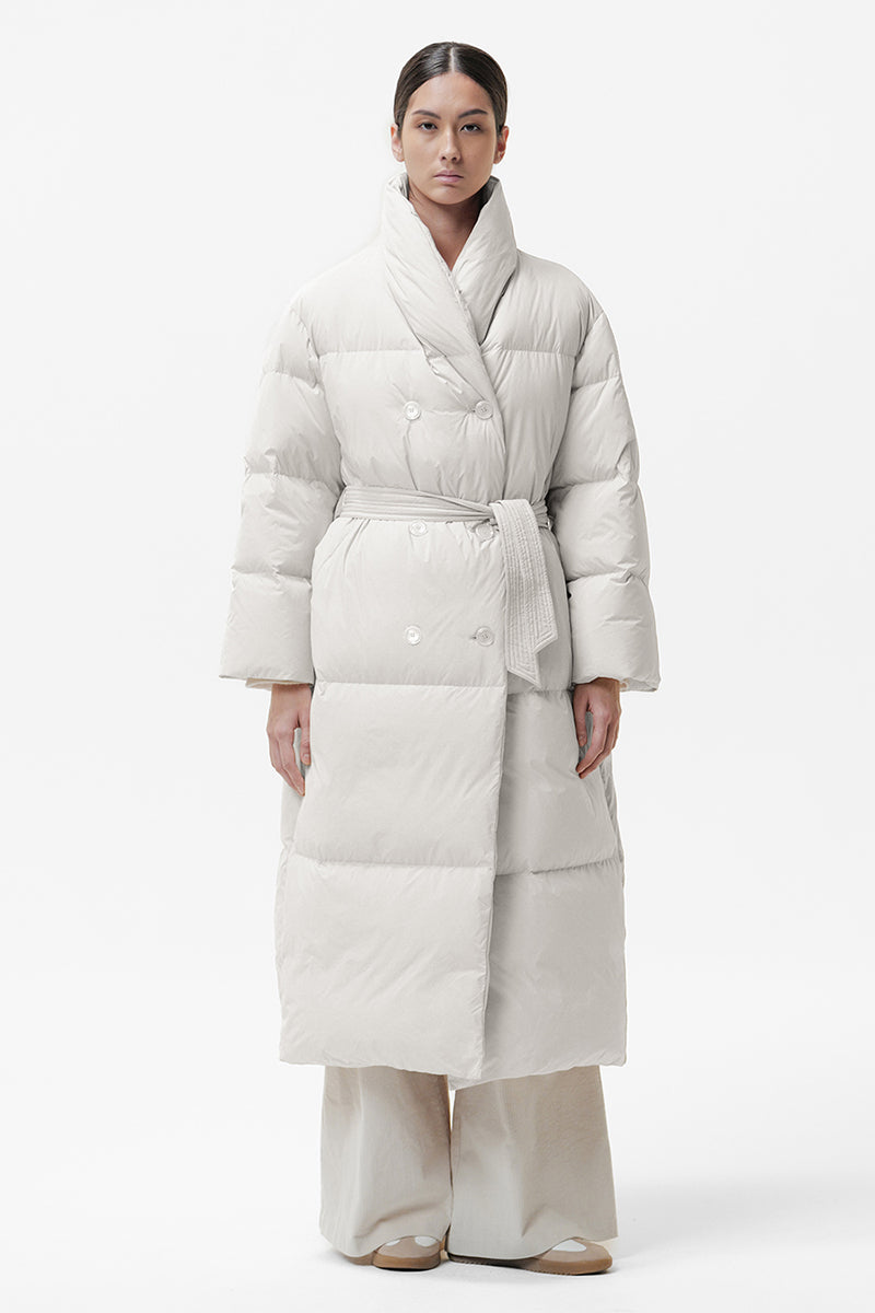 Akira Aprica down jacket