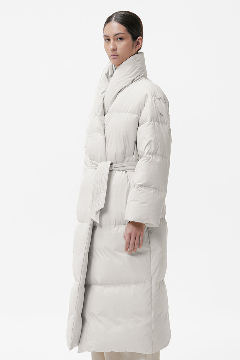 Akira Aprica down jacket