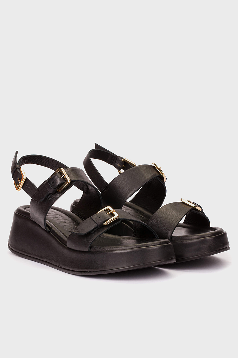 Horizon 32 sandals