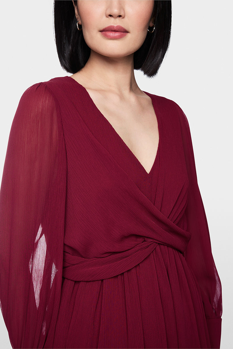 Elegant crêpe midi dress